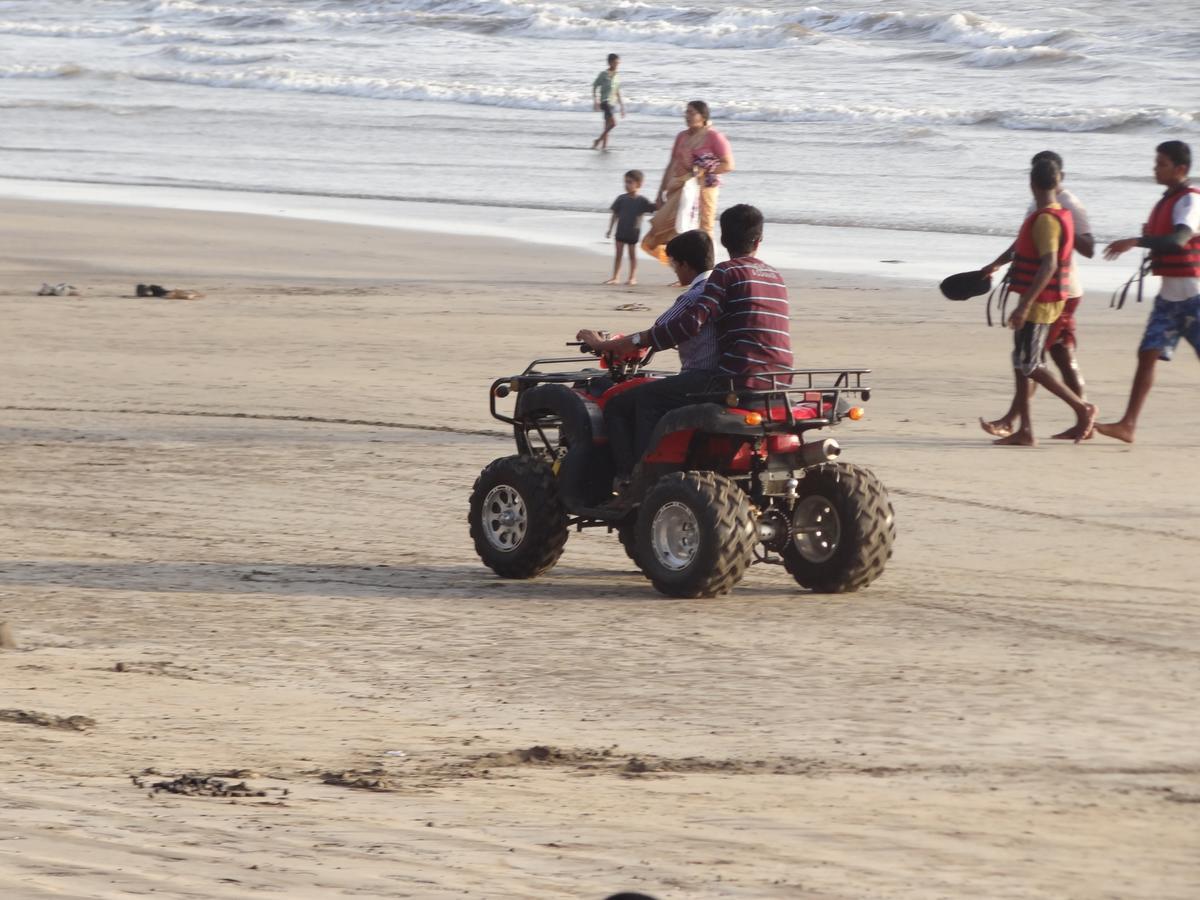 Resort Ruturaj Inn Alibag Bagian luar foto